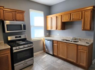 7023 S Eberhart Ave #2, Chicago, IL