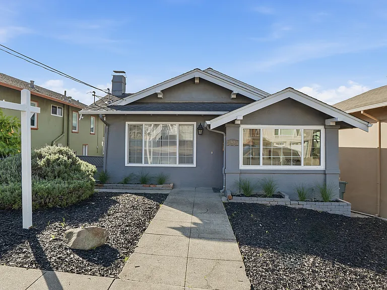 Miller Ave — Photo 21