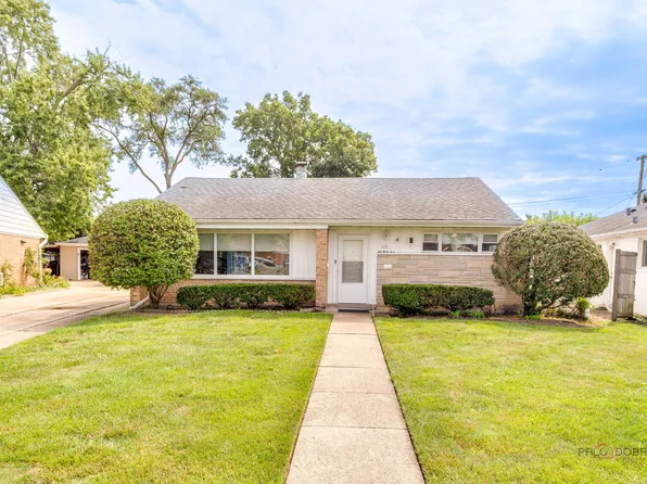 1091 E Villa Dr, Des Plaines, IL 60016