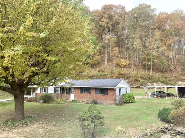 14334 State Route 160, Vinton, OH 45686