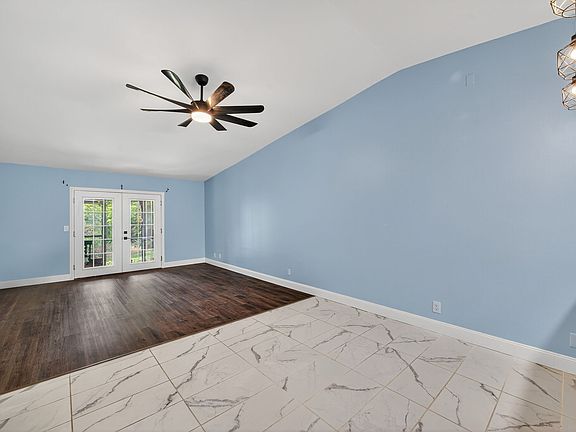 4th image of 39650 Us Highway 19 N APT 334