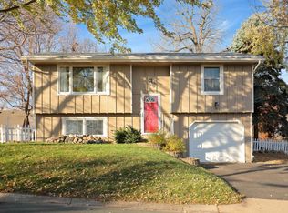 2841 Marlboro Ln, Mound, MN 55364