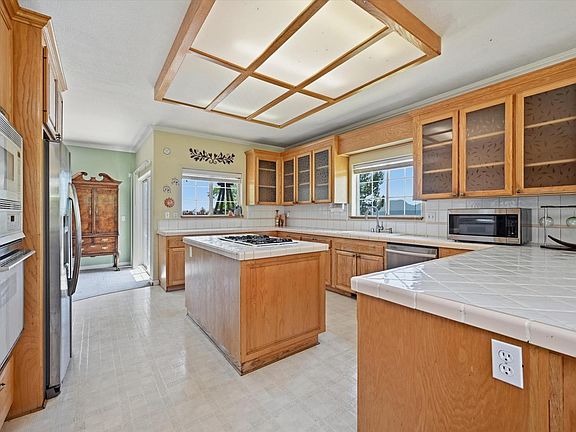 5th image of 17860 Deer Hill Road