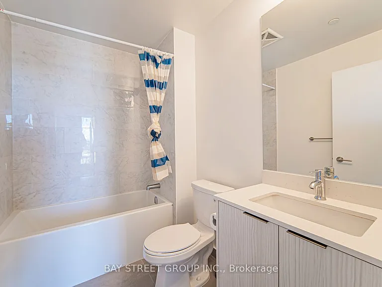 38 Forest Manor Rd #1709 — Photo 15