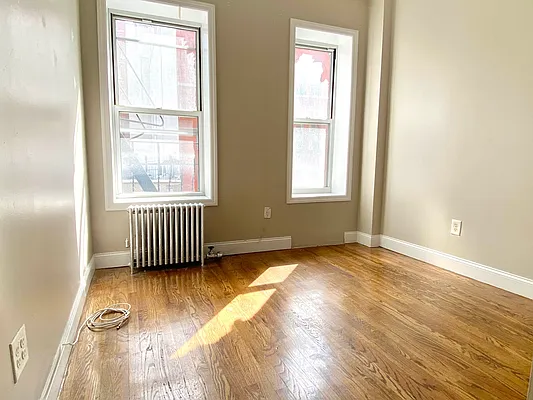 Rented by Corcoran | media 33