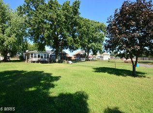 7639 S Bend Rd, Baltimore, MD 21222