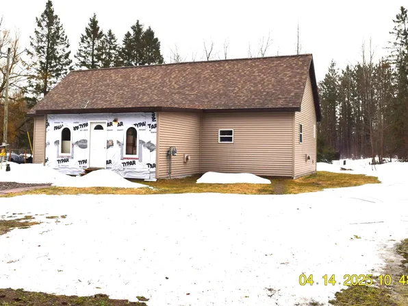 2824 E Three Mile Rd, Sault Sainte Marie, MI 49783