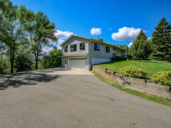 3922 Sunny Brook Dr NW, Alexandria, MN 56308