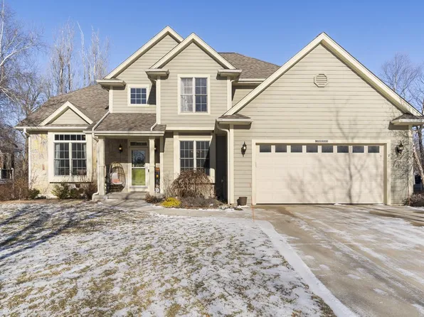 N66W4800 Cedar Reserve CIRCLE, Cedarburg, WI 53012