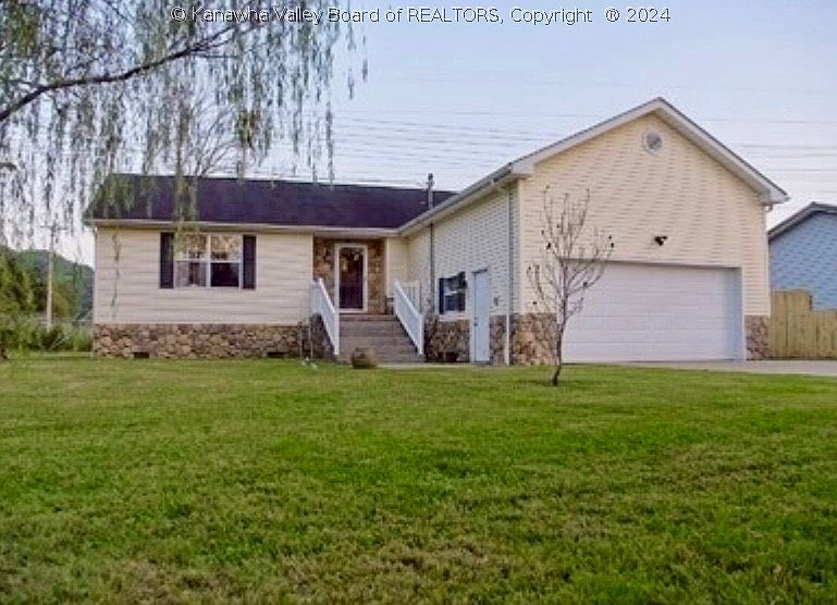 1st image of 7 Thornhill Ests