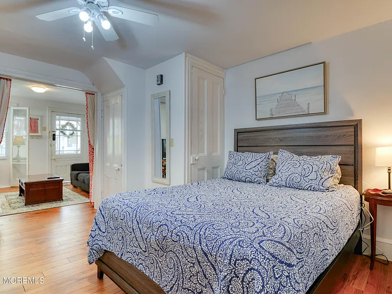 19 Webb Ave #1E — Photo 10