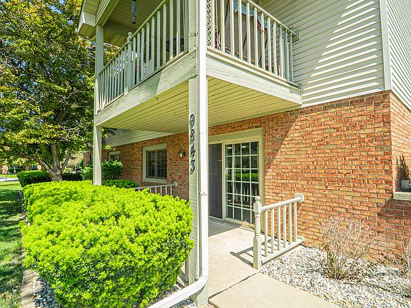 2nd image of 9843 Parkway Dr