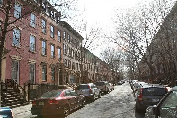 Rented by Engel and Volkers Brownstone Brooklyn | media 34