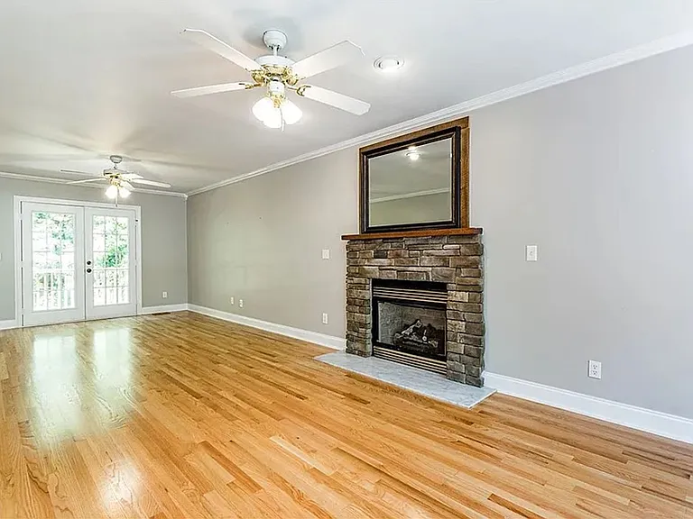 232 Whistling Swan Dr — Photo 6