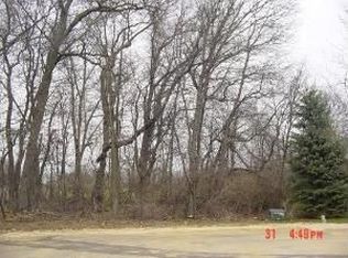 213 Carthage Ct NW, Poplar Grove, IL 61065