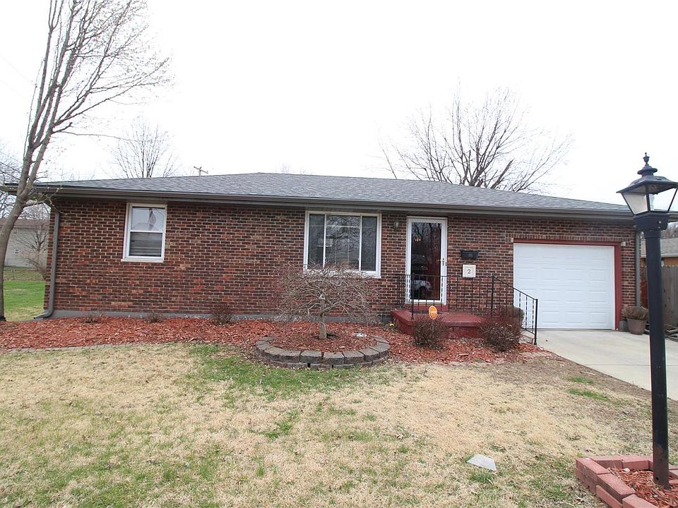 1st image of 2 Steele Dr