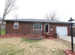 2 Steele Dr, Granite City, IL