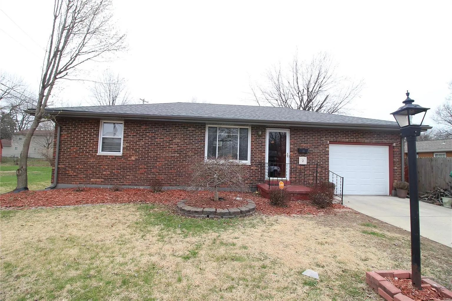 2 Steele Dr photo 1