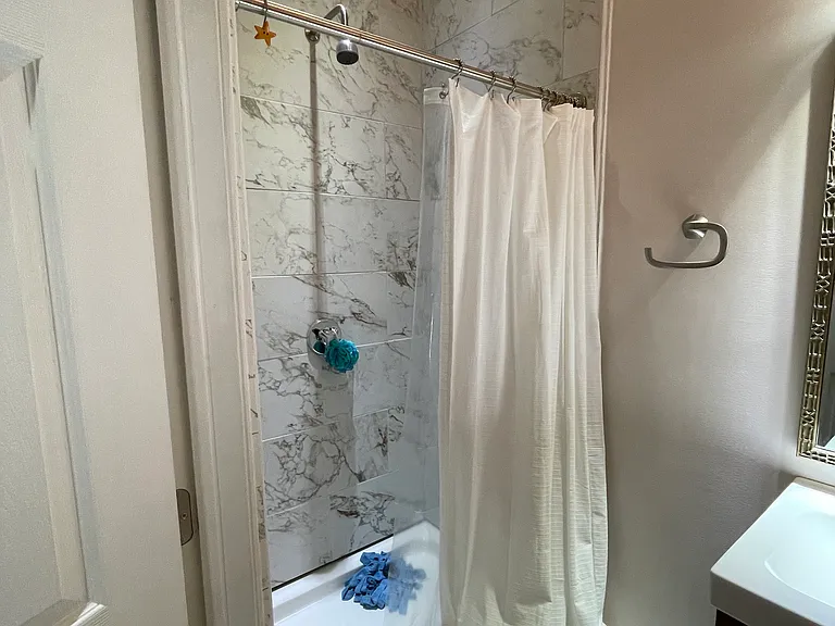 15 W River St #2D — Photo 7