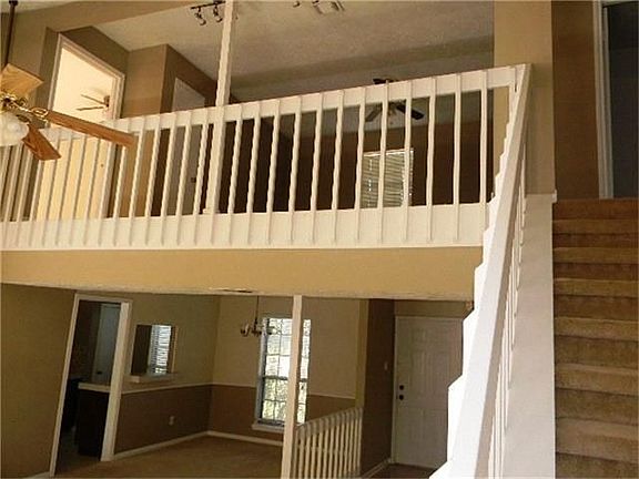 5th image of 16746 Lonesome Quail Dr