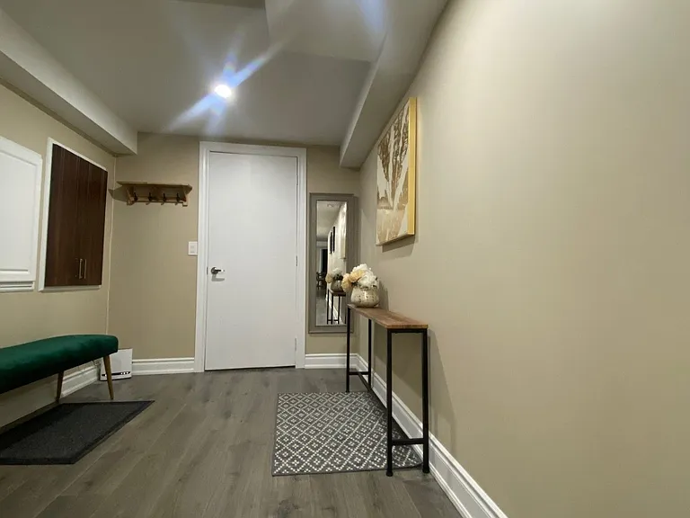 489 Caboto Trl — Photo 16