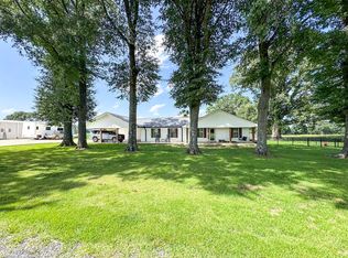 948 George Weakley Rd, Dyersburg, TN 38024