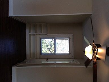 5th image of 4016 Clarke Ave