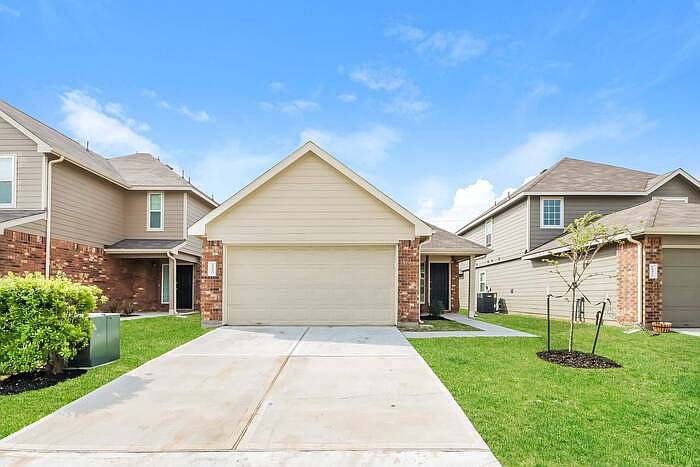 1st image of 24427 Veratti Ln