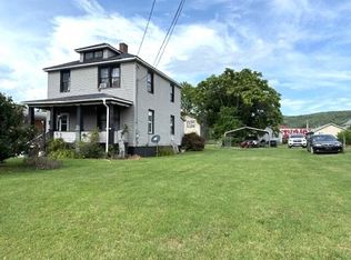 319 S Lexington Ave, Covington, VA 24426
