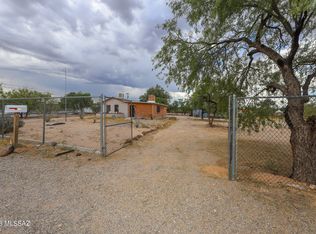 402 E Corona Rd, Tucson, AZ 85756