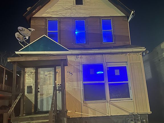 4th image of 455 Fillmore Ave Unit 1
