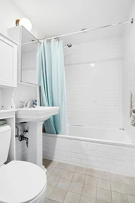 Rented by Compass | media 4