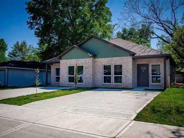 5714 Pershing Street #A/B, Houston, TX 77033