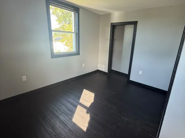154 Rear St #6, Newark, OH 43055