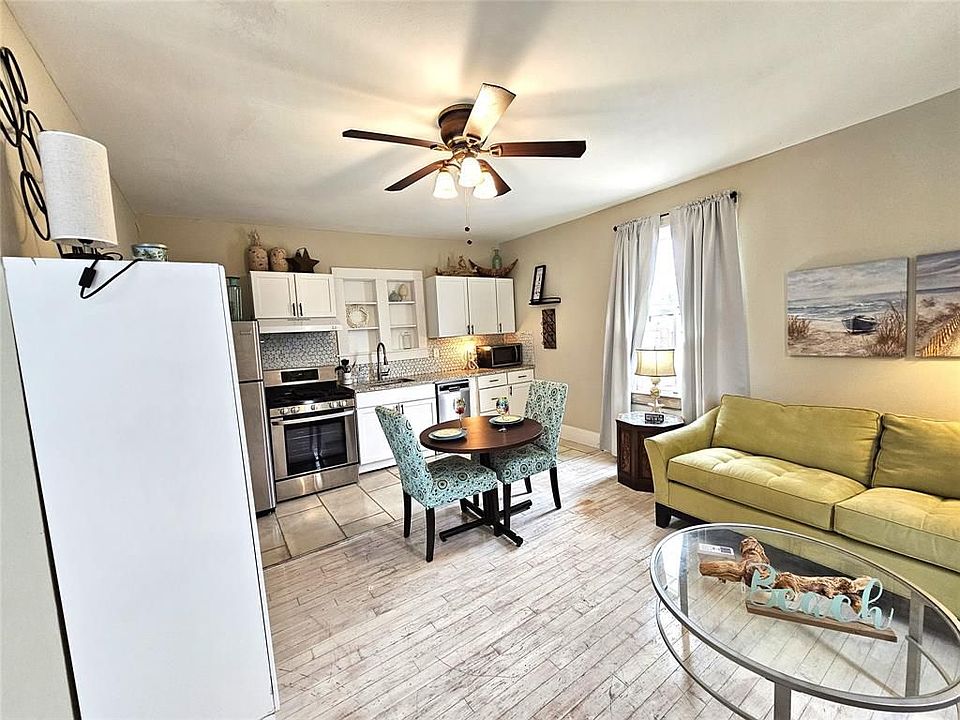 1st image of 3828 Avenue P 1/2