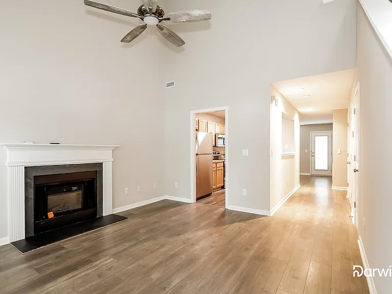11047 Pointer Ridge Dr — Photo 5