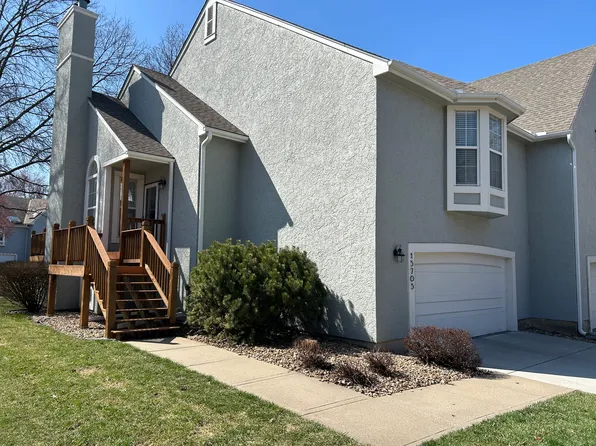 15705 W 90th St, Lenexa, KS 66219