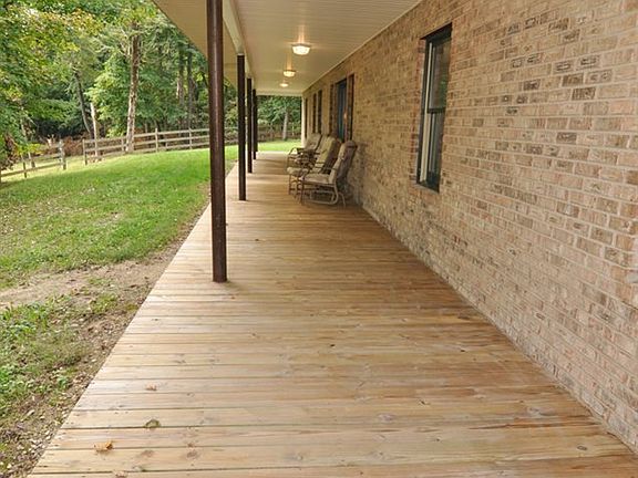 5th image of 7550 Foxtail Ln