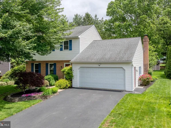 981 Pinetree Way, Lancaster, PA 17601