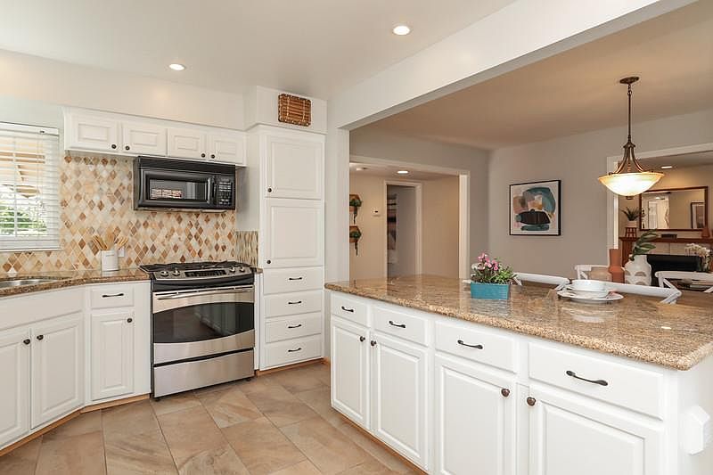 1st image of 3668 Irlanda Way