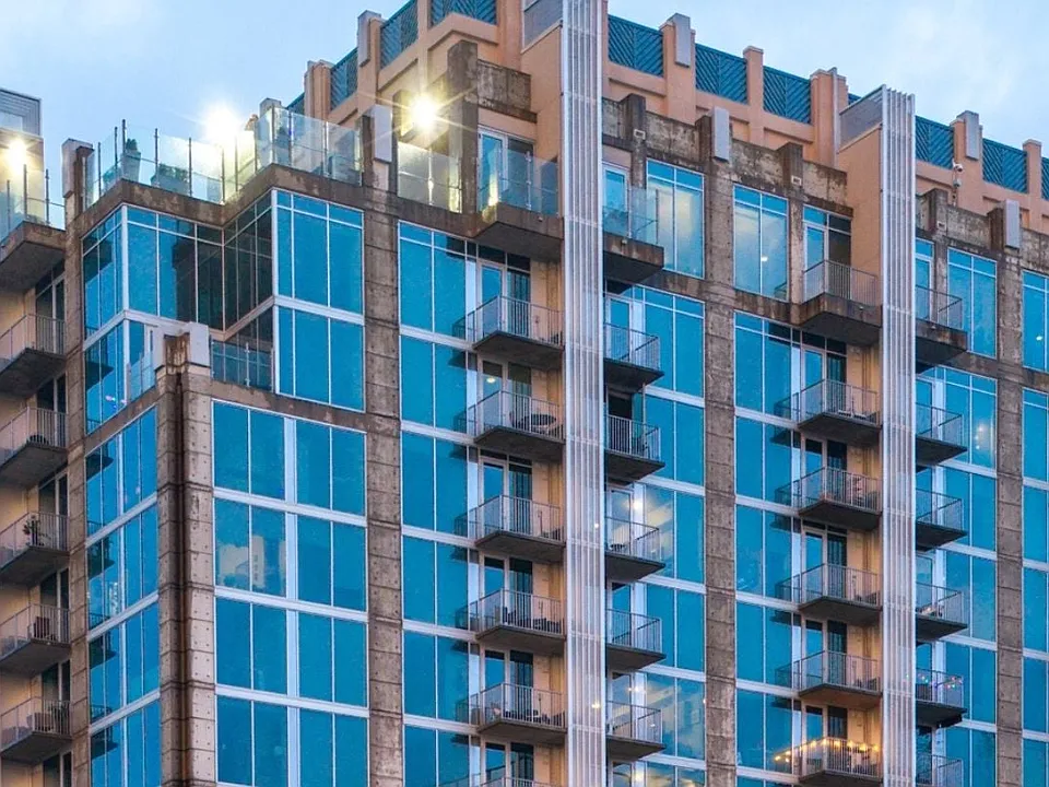 High-rise living in Midtown Nashville