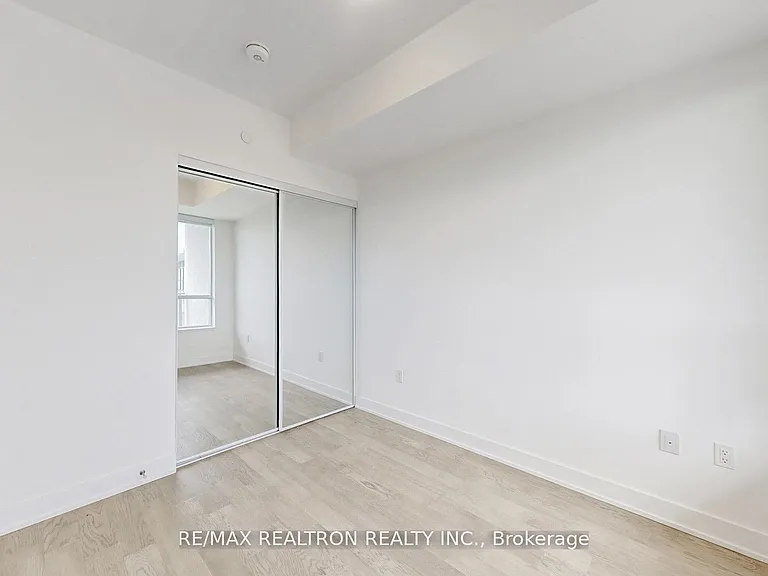 2 Teagarden Ct #705 — Photo 23