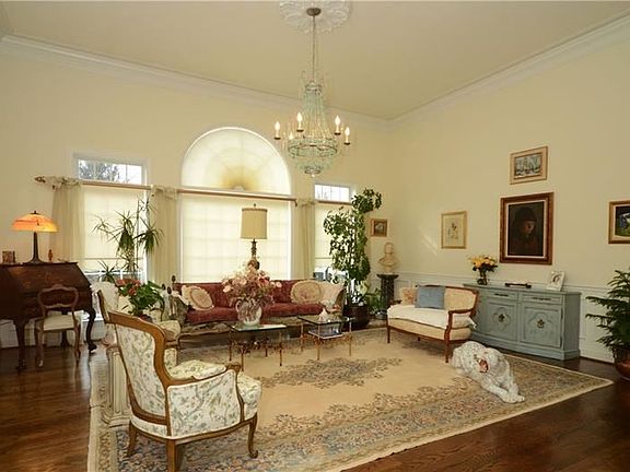 4th image of 1135 Saint Mellion Dr