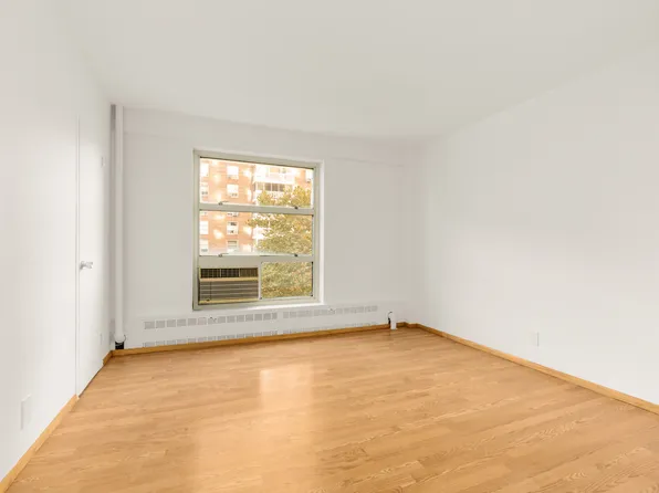 100 Lasalle Street image 12 of 25