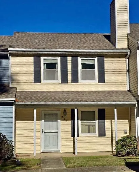 308 Fox Run — Photo 1