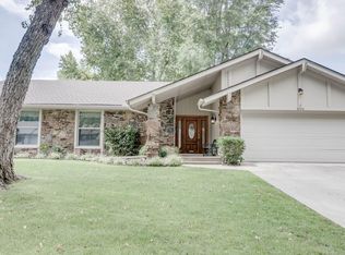 8226 S Florence Pl, Tulsa, OK 74137