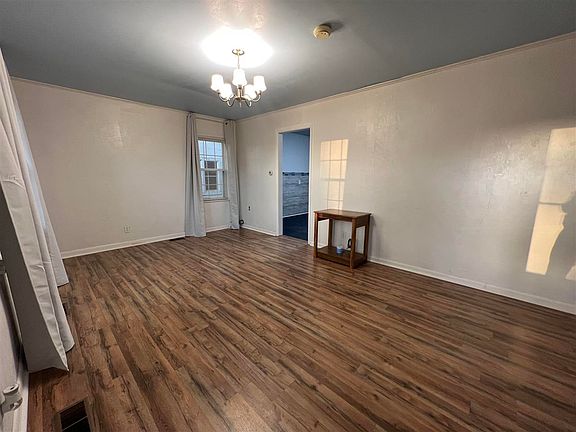 5th image of 1338 S 3rd St