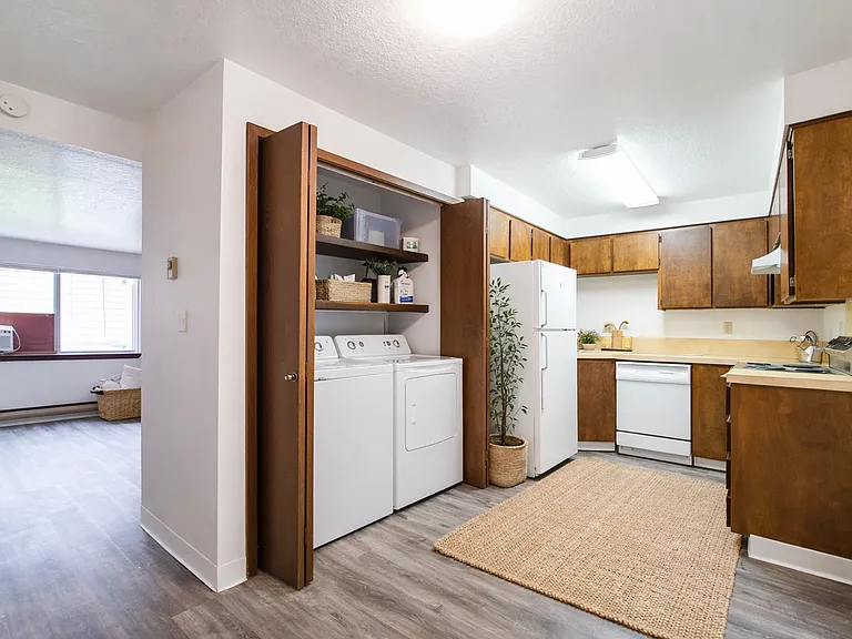 Colorado Townhomes — Photo 9