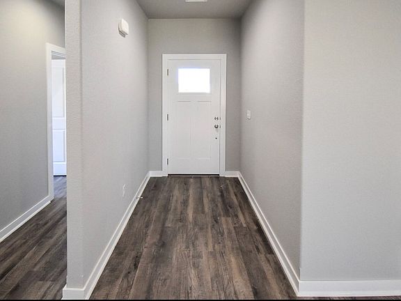 2nd image of 482 N Otoe St