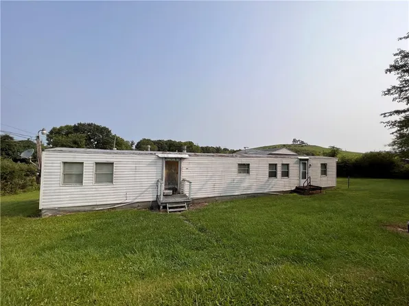 6549 Porter Rd, Punxsutawney, PA 15767